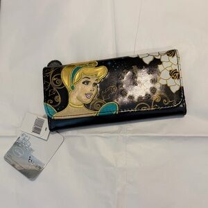 Loungefly Cinderella Trifold Wallet👸🏼 NWT